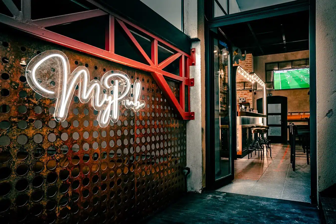 Best Sports Bars in Krakow: Where to Catch the Biggest Games